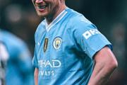 开云-包含德布劳内在美国队比赛中绝杀，战术调整引发热议！的词条