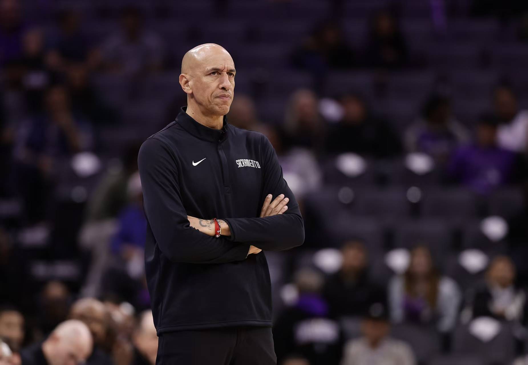 关于冲刺阶段体能课后，比利亚雷亚尔调整名单备战NBA季后赛，更衣室稳定，资深球员宣示担当的信息