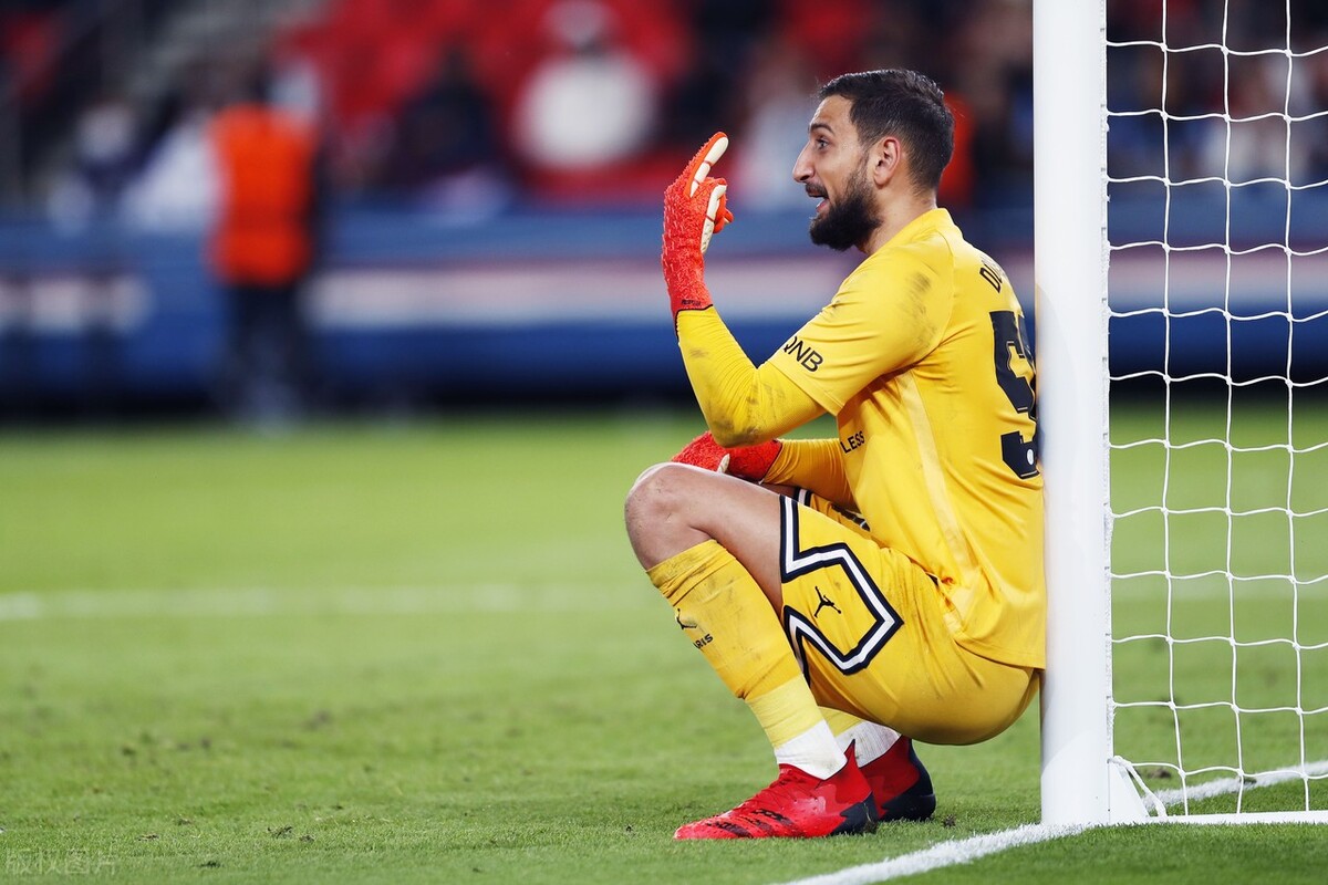 清晨体能课后，AC米兰迎来里程碑备战德甲，引发热议，医务组通报恢复(马拉松赛事火爆但问题频发)