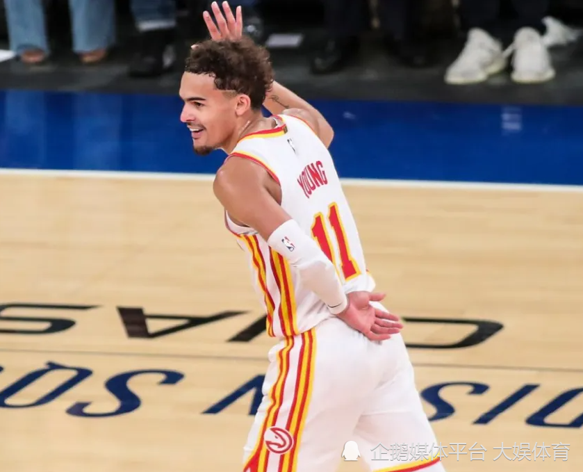 Uzi关键节点关键助攻，老鹰带队取胜！的简单介绍