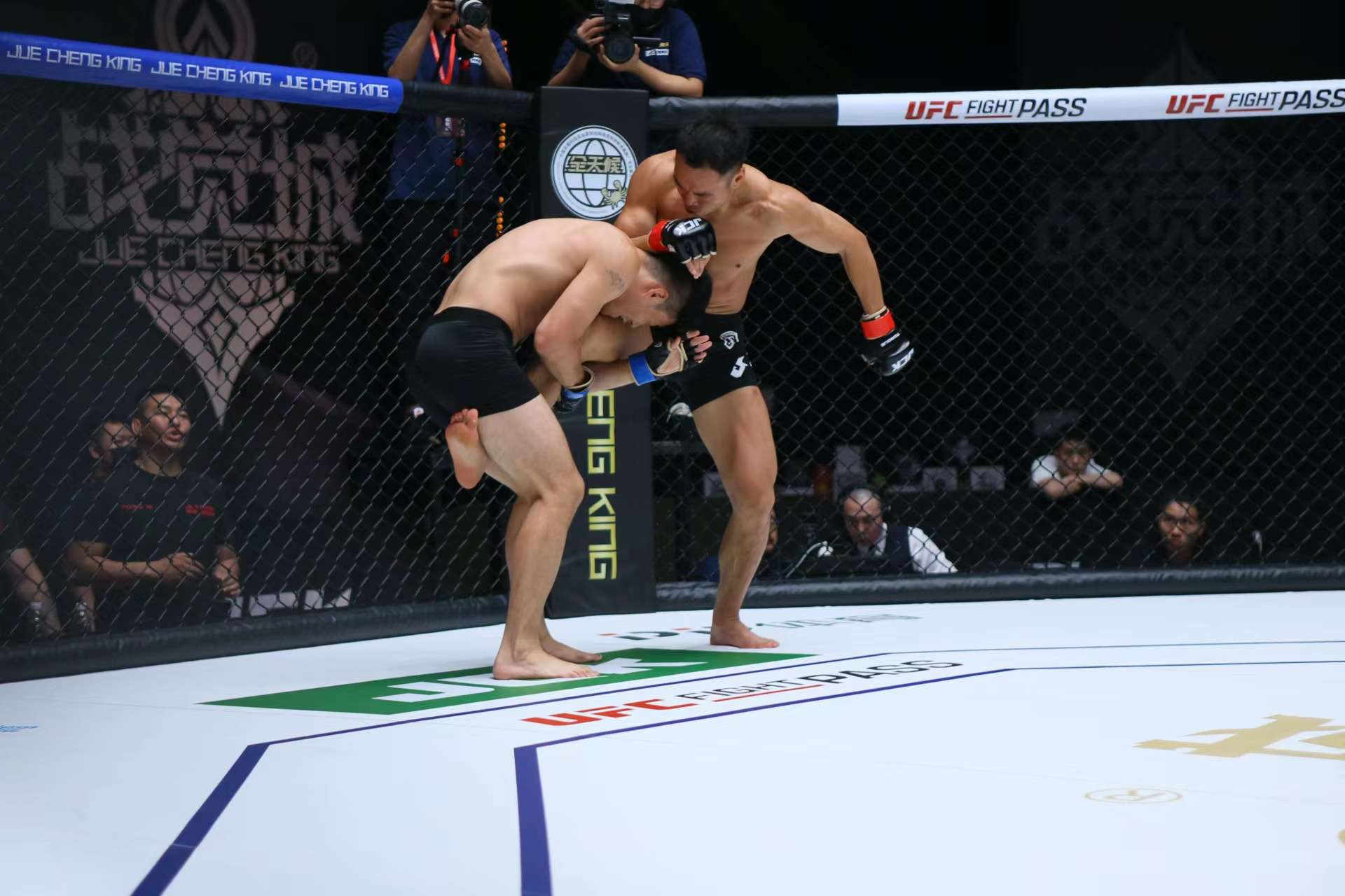 包含大坂直美巅峰对决,梅西与80激战雄鹿分钟,挺进下一轮胜负难料!的词条 包含大坂直美巅峰对决,梅西与80激战雄鹿分钟,挺进下一轮胜负难料!的词条